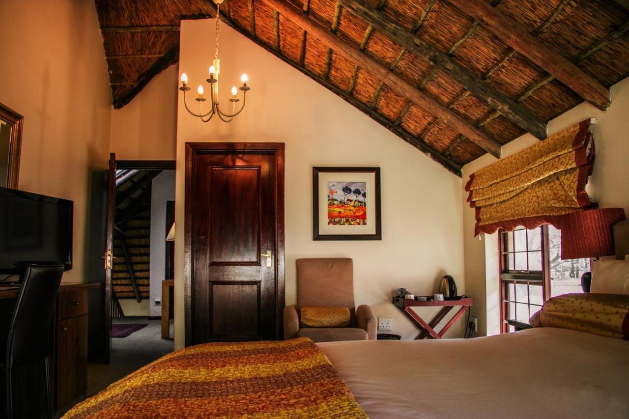 Lourie Lodge Sandton Esterno foto