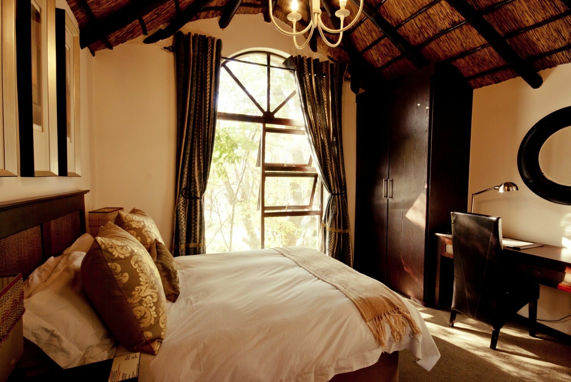 Lourie Lodge Sandton Esterno foto