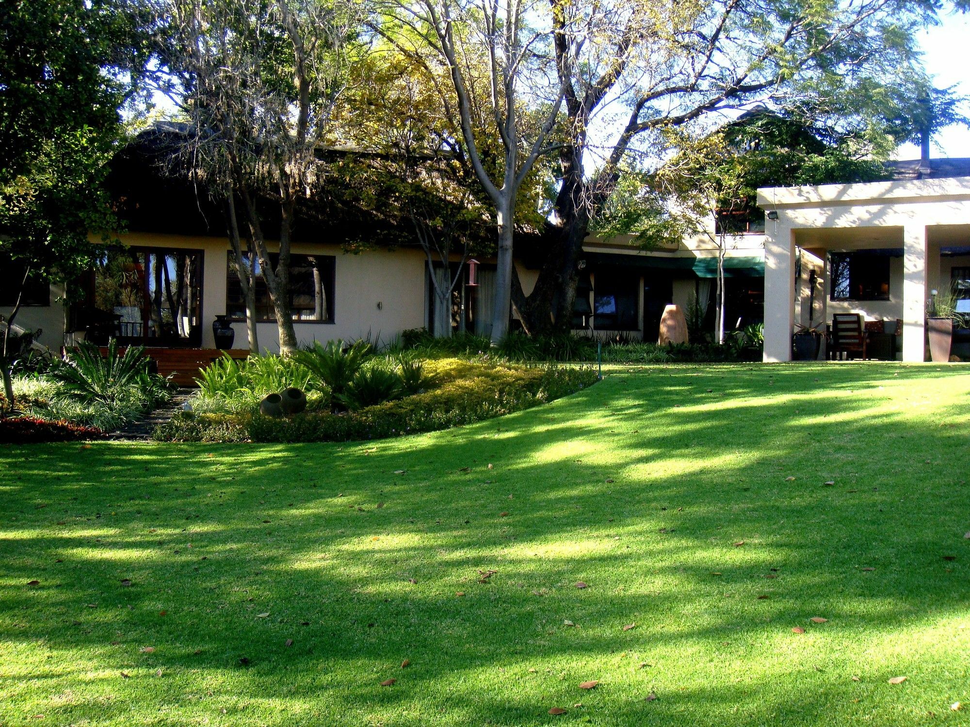 Lourie Lodge Sandton Esterno foto